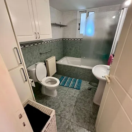 4 Bedroom Bungalow - Huge Outdoor ! Private Pool ! Peyia Exterior photo