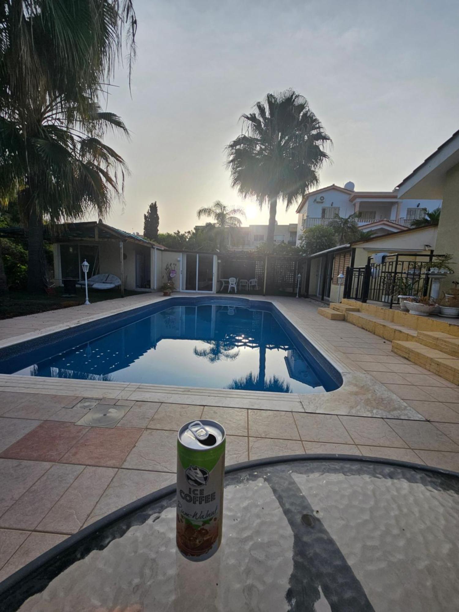 4 Bedroom - Huge Outdoor ! Private Pool ! Peyia