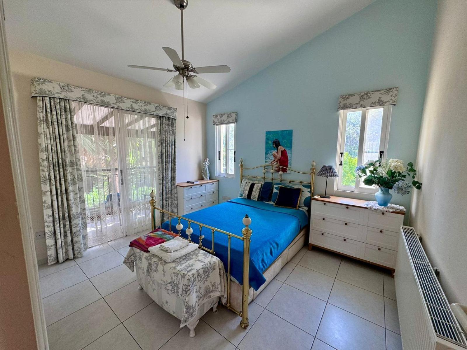Villa 4 Bedroom - Huge Outdoor ! Private Pool ! *