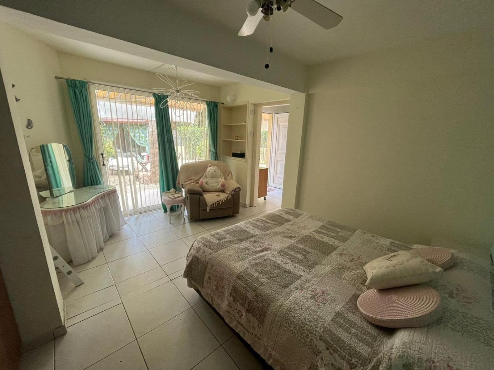 Villa 4 Bedroom - Huge Outdoor ! Private Pool ! *