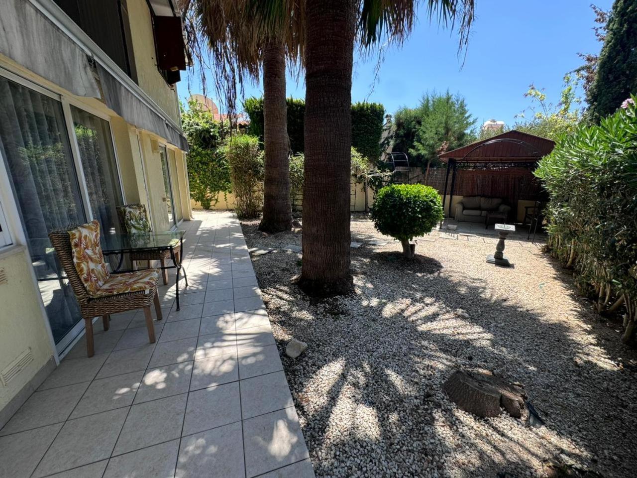 4 Bedroom - Huge Outdoor ! Private Pool ! Peyia